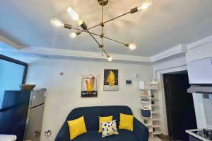 Modern 1BR in Kilimani, Nairobi, Kenya with Fast wifi, Netflix and Gym