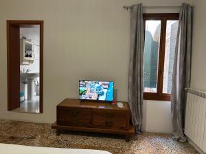 Golden Venezia Guest Rooms