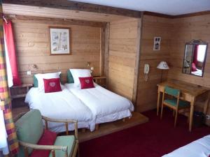 Hotels Les Glieres - Champagny-en-Vanoise : photos des chambres