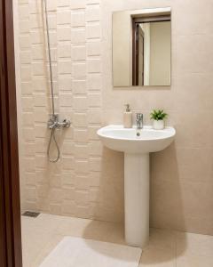 Cozy Al Hoceima Apartment, 10 Min to Beaches