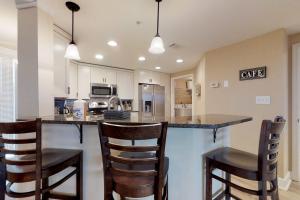 Hampton Place 6407