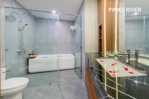 PinkyRiver