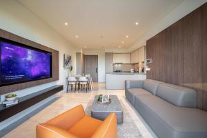 Aoi Residence Apartment Complex Opera -Crest- Galleria
