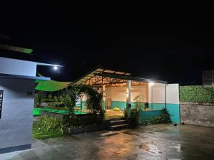 Kia Ora Villa Staycation