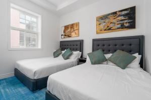 Plush Hotel Downtown Toronto