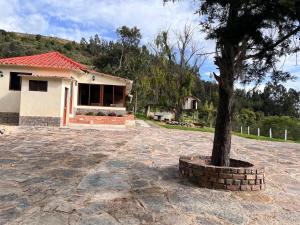 Cabaña entre montañas , Iza Boyaca laguna de tota termales