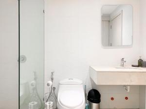 Suite 10th floor, 3 min from the airport