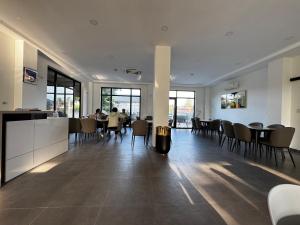 De Zee Hotel