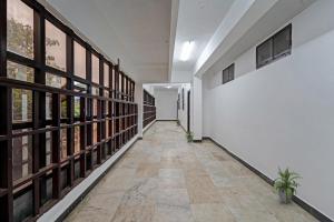 Hotel O Grand Pallavaram