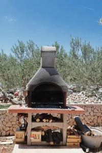 HOLIDAY HOME BELLA CASA near Trogir