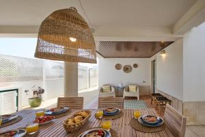 Beachfront Sunset Villa, by TimeCooler