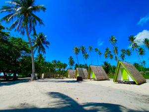 Isla Malaya tours