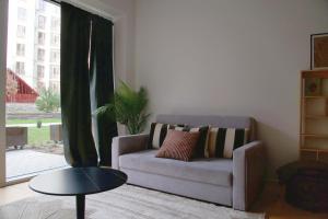 Luxury Apt with Harbor Views 1