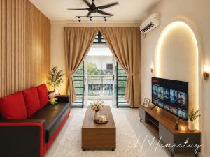 Arch Playhouse - Camellia Austin by iH Home