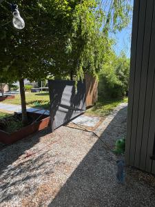 Containers aménagé au cœur des chants des grenouilles