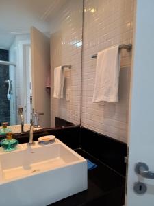 One flat bedroom flat sea view Pituba