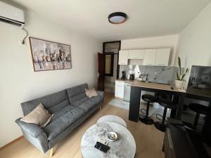 Bar holiday apartment Kastro