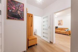 Apartament pod Żyrafą Odpocznij tam, gdzie czas płynie wolniej