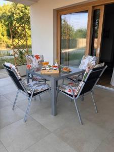 Apartment Oblica-beautiful new, well equipped apartment