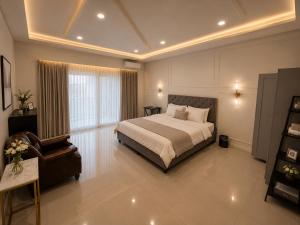 52stone scent poolvilla - A