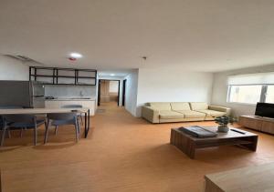 The jarrdin Cihampelas 2br by alibasid
