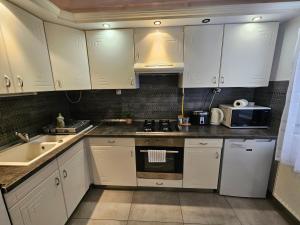 Zoli Apartmanok-Anna Kölcsey 32