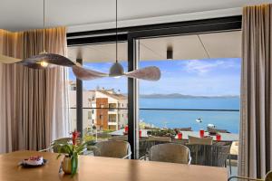 Apartment Amber with Jacuzzi & Sea View