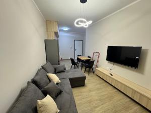 EON Beach Apartment Golem