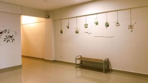 ALEXIS KT Roomstay