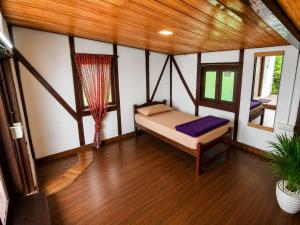 Santa Maria Hostel Kodaikanal