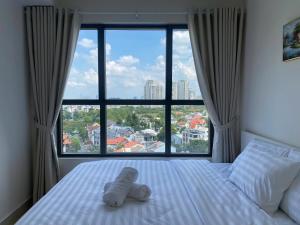 Aava Urban Retreat Apartment - The Sun Avenue Easy Access District 1