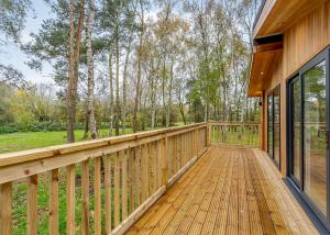 Elton Furze Retreats