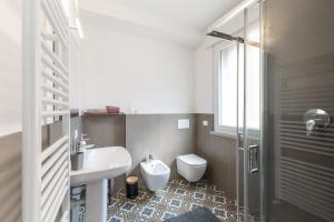 Via Galvani 16 Apartment