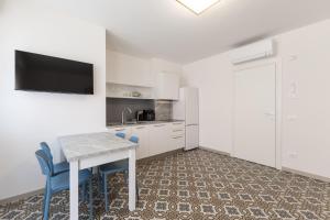 Via Galvani 16 Apartment