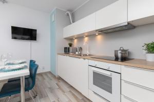 Pastel Lawendowe Wzgórze Studio with Balcony and Parking by Noclegi Renters