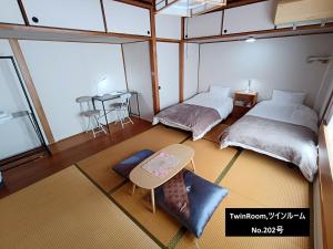 清潔感のあるシンプル個室 高松駅2km今橋駅徒歩8分 一人旅 出張に