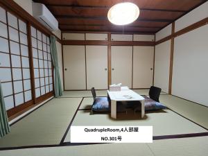 清潔感のあるシンプル個室 高松駅2km今橋駅徒歩8分 一人旅 出張に