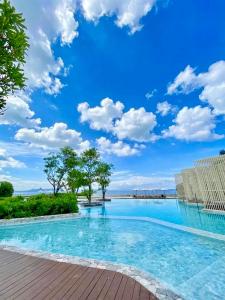 Sea & Sky Pattaya