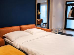 Luxury Apartment Königsallee Old Town Rhine Promenade Messe
