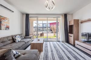 Coastal Haven Talea by PikHost