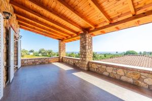 Siar The Large Villa by PikHost