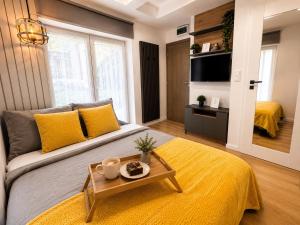 Sander Apartments
