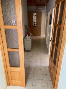 Apartment Luka, Seaview with Terrace and Balcony - Up to 6 Guests