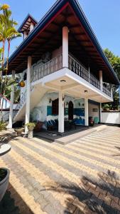 Chamo Villa by DrMocktail