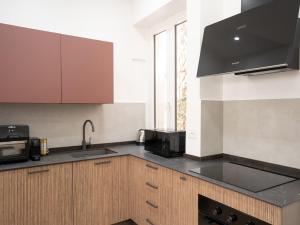 Le Tre Donne Boutique Apartment by Frantoi Sama
