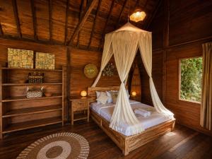 Zen Tree House