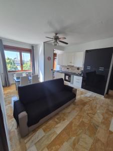 Fabios Apartment - Motor Village