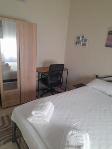 sakis apartment 2 -4th floor