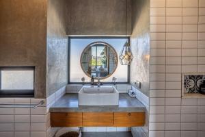 Modern New 3 BR Villa with Private pool Villa Gabra