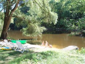 B&B / Chambres d'hotes Abbaye de Reigny - Esprit de France : photos des chambres